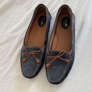 Clarks Dark Blue Leather Loafers with Brown Accents
